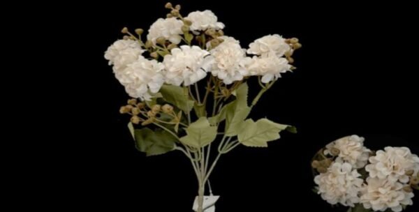 0700 BUQUE DE FLOR CREME