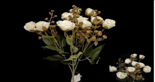 0702 BUQUE DE FLOR CREME